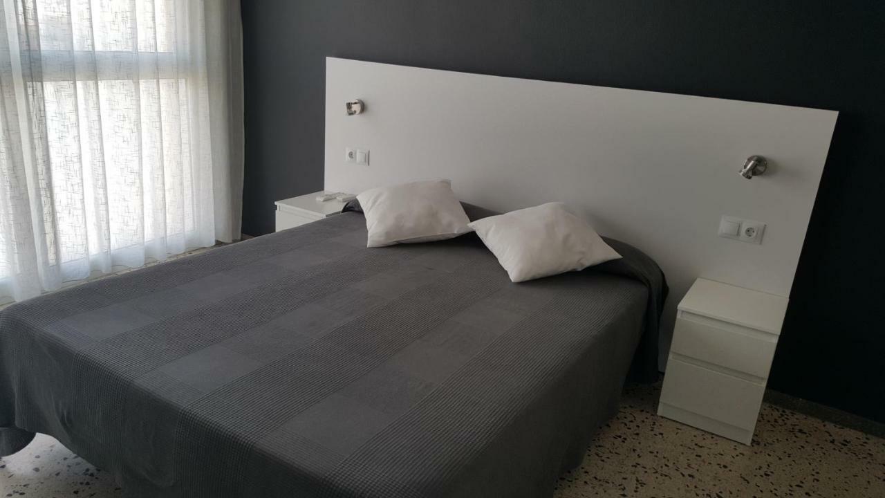 Hostal Can Joanet Cambrils Dış mekan fotoğraf