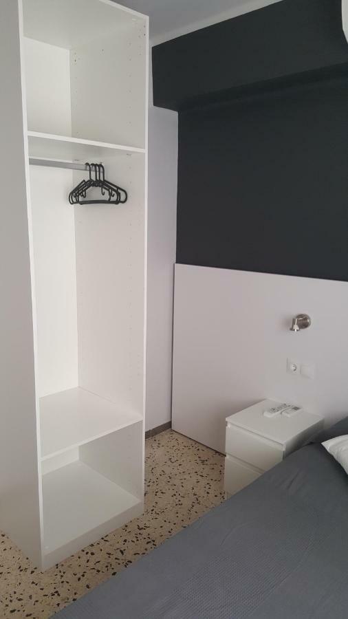 Hostal Can Joanet Cambrils Dış mekan fotoğraf