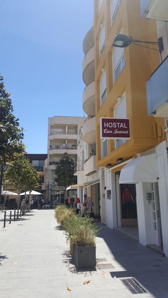 Hostal Can Joanet Cambrils Dış mekan fotoğraf