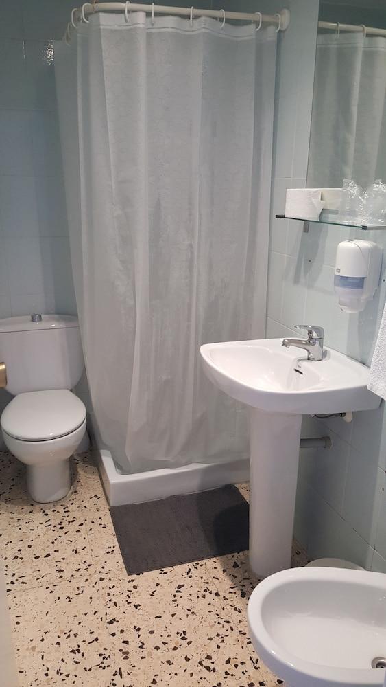 Hostal Can Joanet Cambrils Dış mekan fotoğraf
